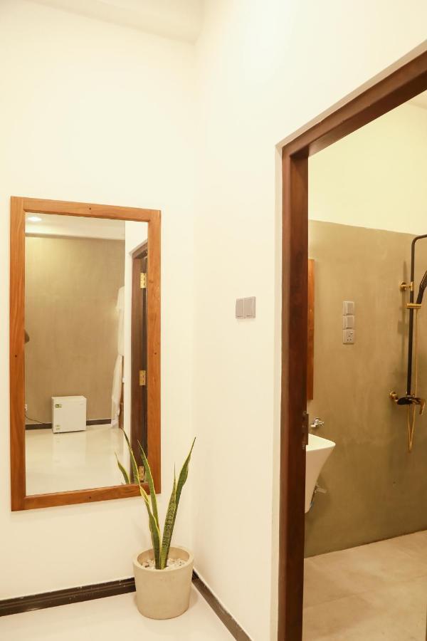 Gold Bubble Hotel Ahangama Luaran gambar