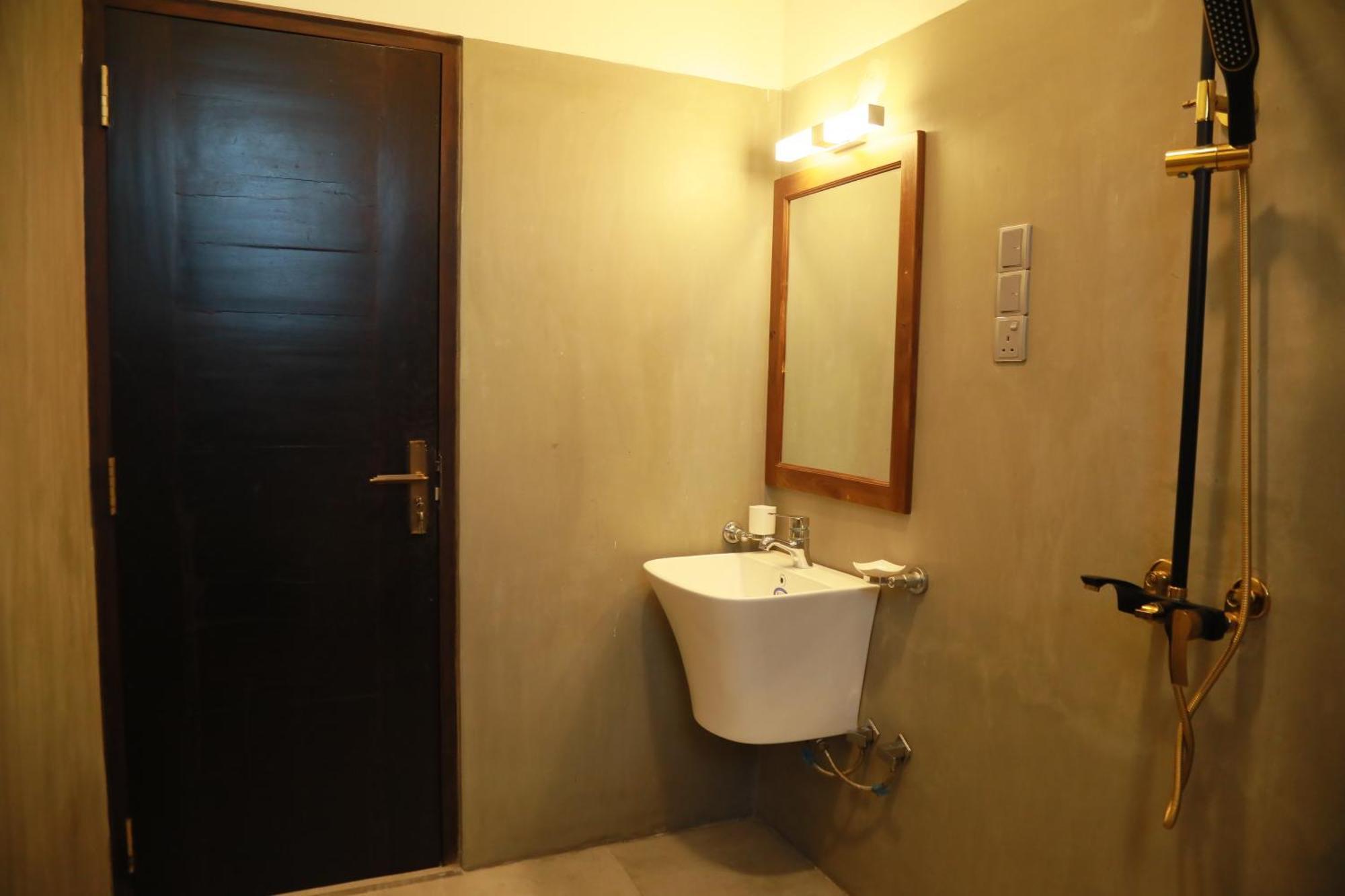 Gold Bubble Hotel Ahangama Luaran gambar
